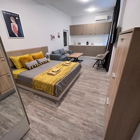 My Place 4 바르나 외부 사진